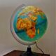 Globe terrestre lumineux des années 70