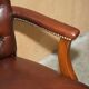 Fauteuil de bureau Gainsborough style George II Chesterfield cuir