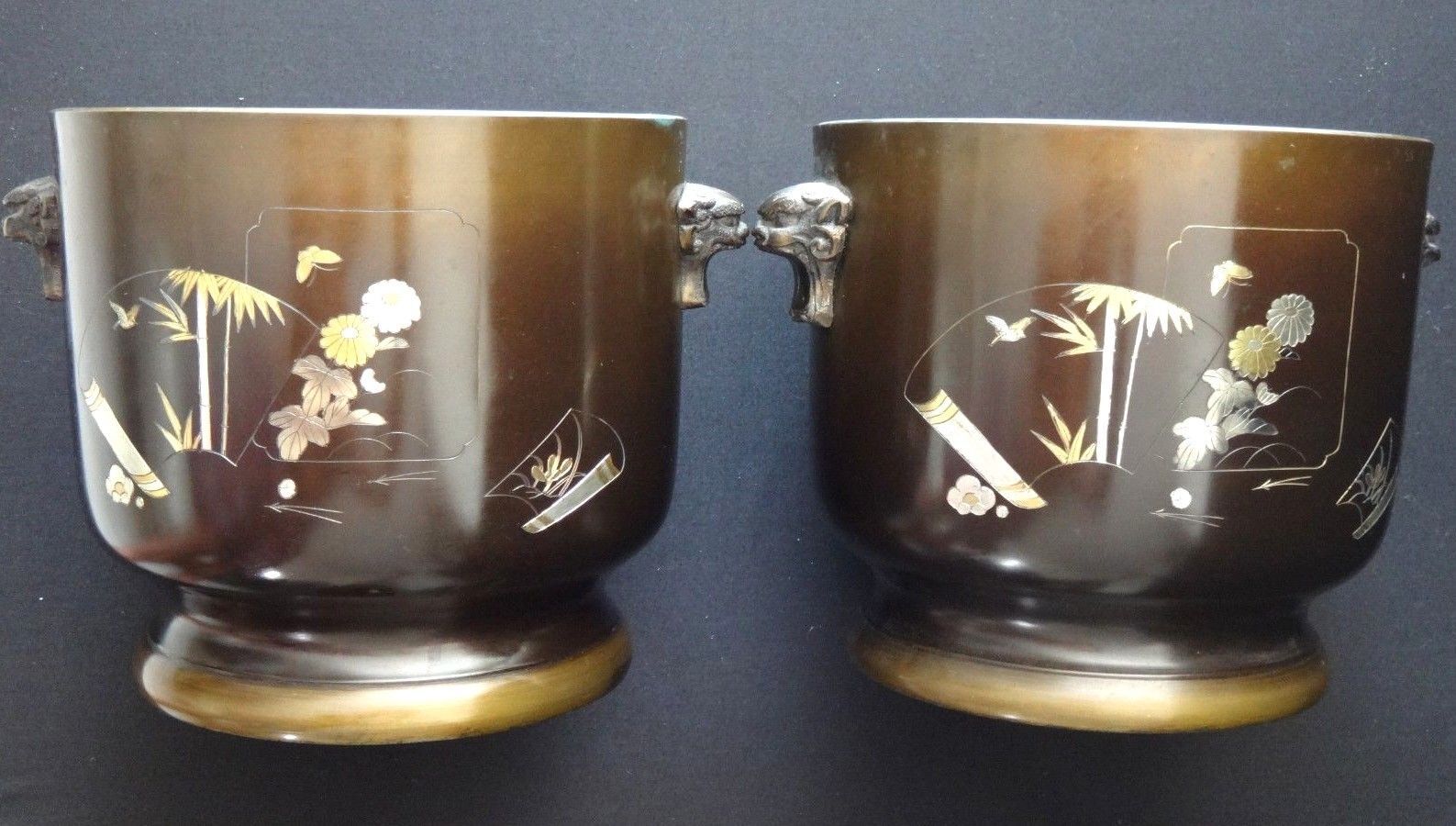 Pair of decorative pots inlays Japan signed early 20th century