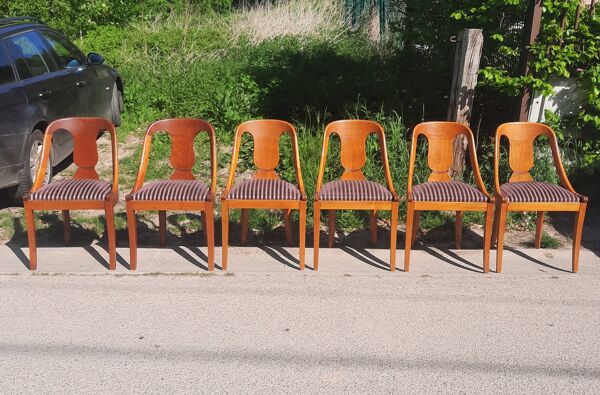Serie de 6 chaises gondole en merisier