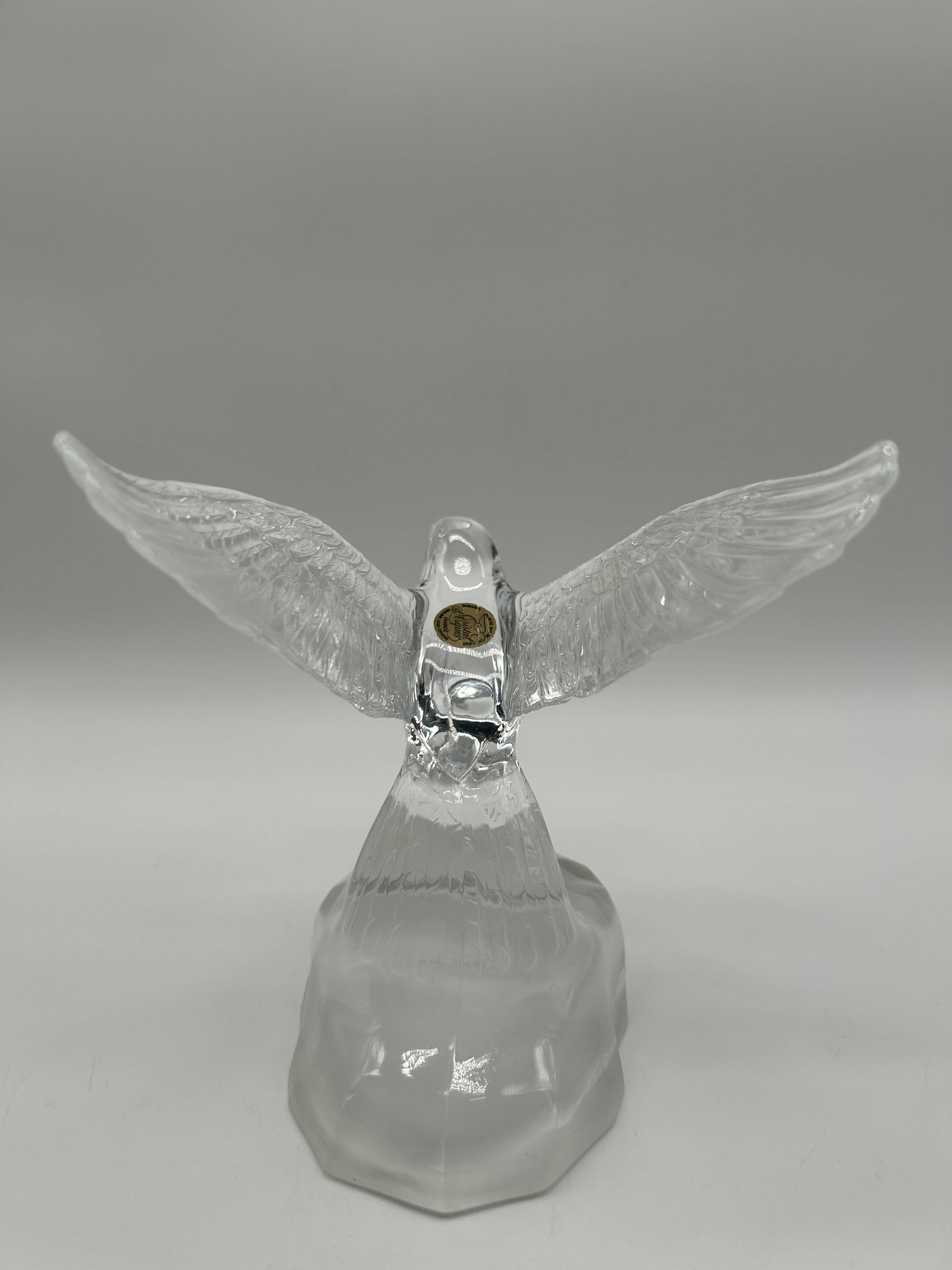 Crystal dove from Arques