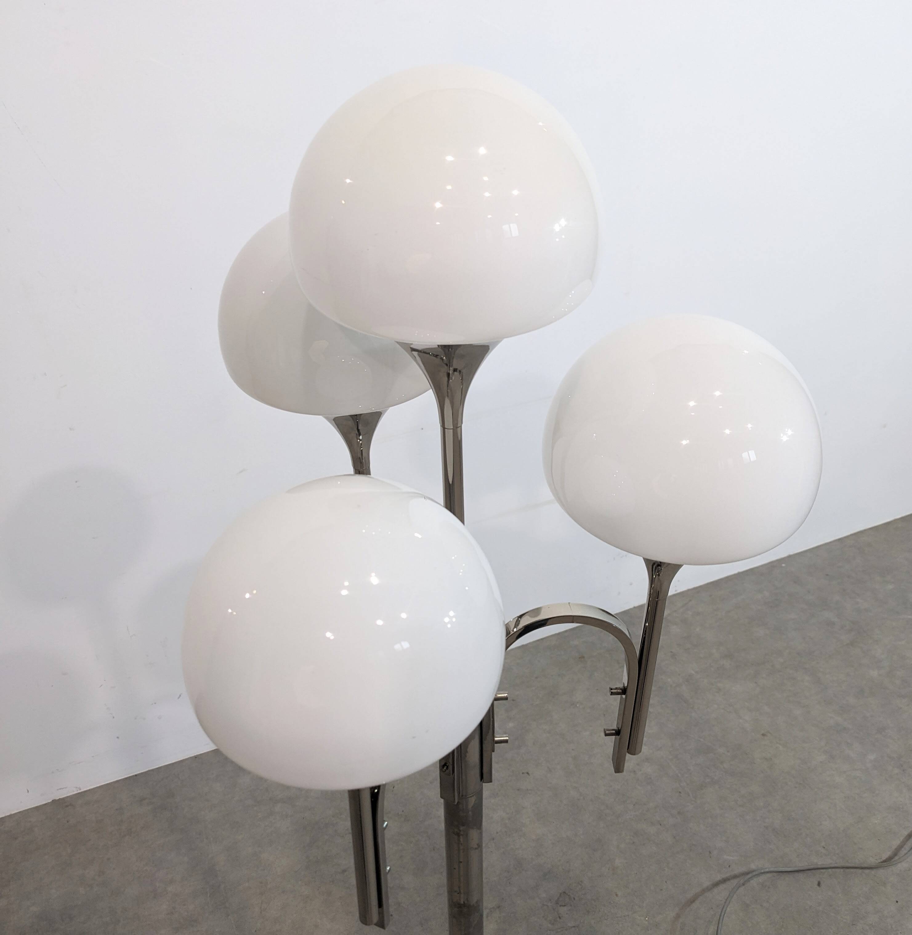 Vintage Sciolari floor lamp