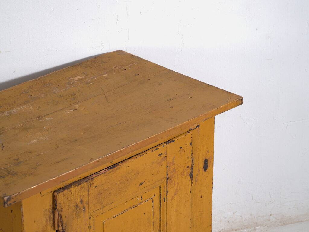 Small mustard-coloured cabinet – Central Europe, around 1890