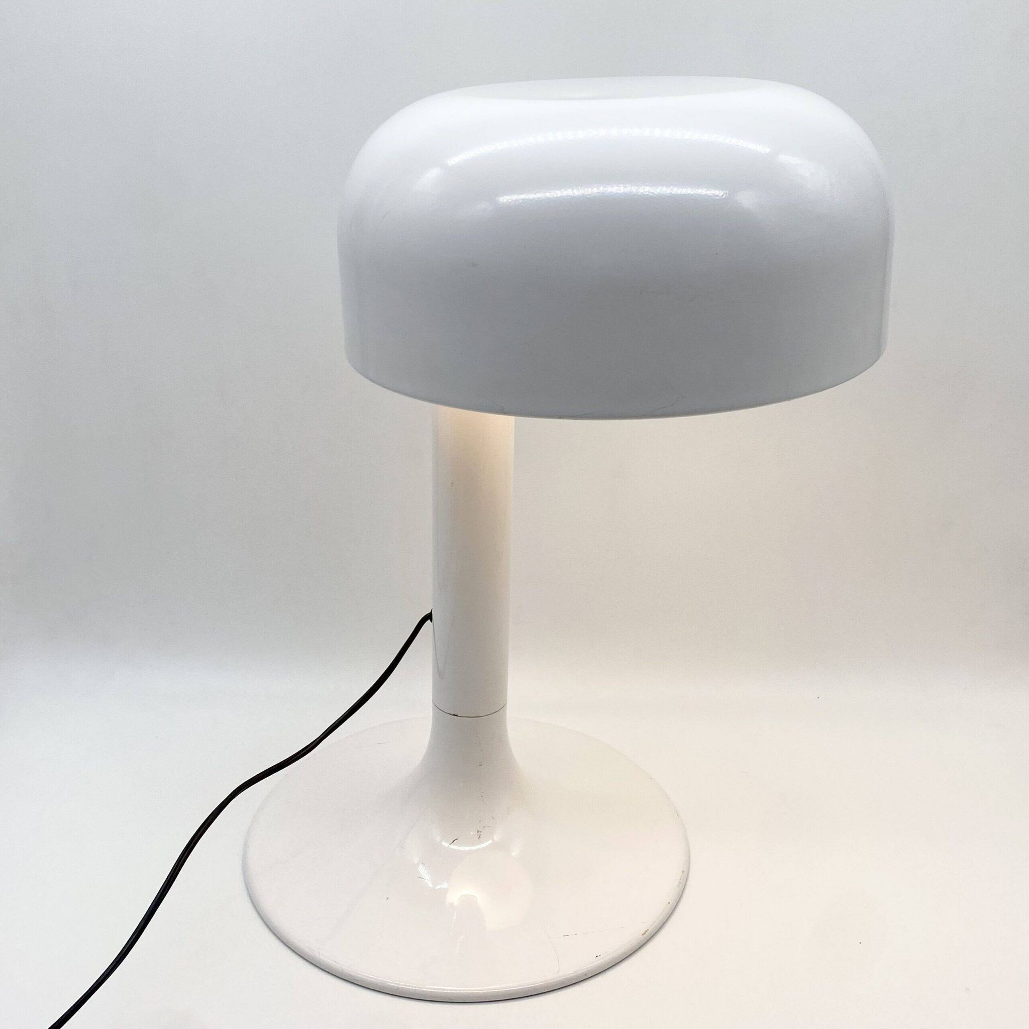 "Studio" lamp model 3105 – Carlo Viligiardi for Stilnovo, 1972