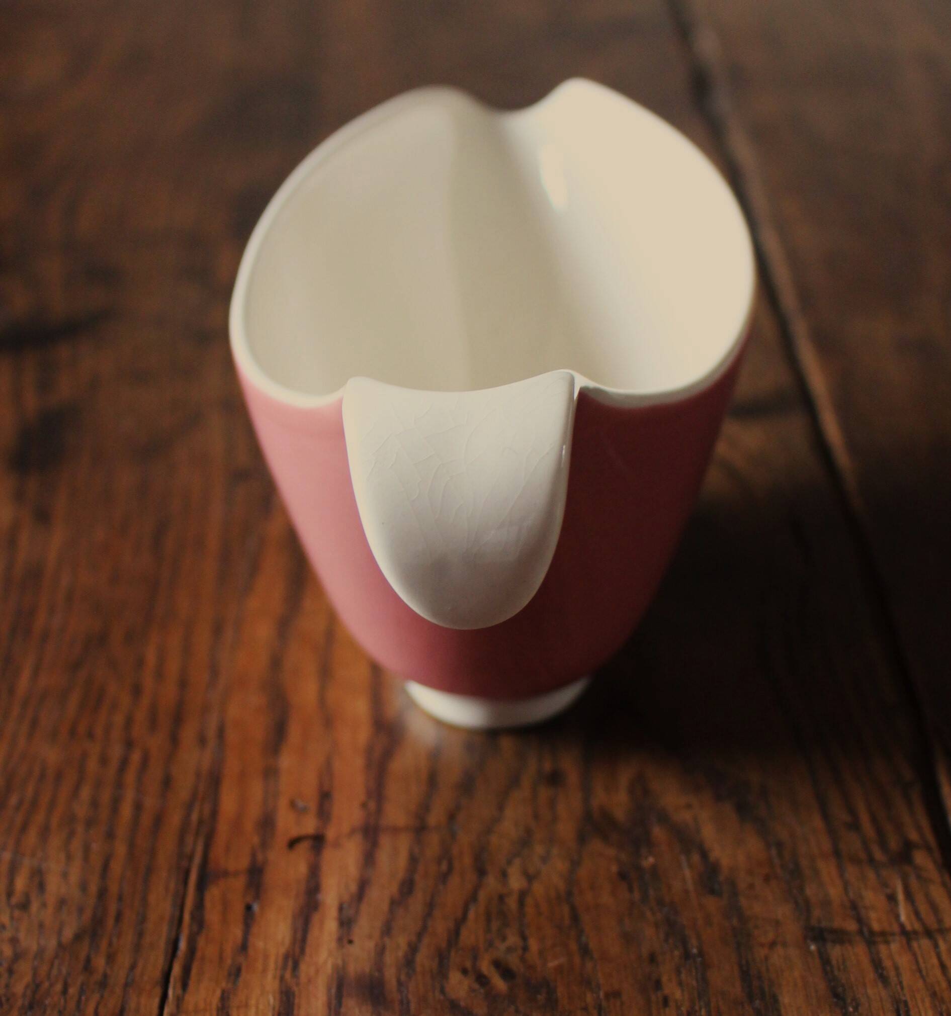 Villeroy & Boch pink gravy boat