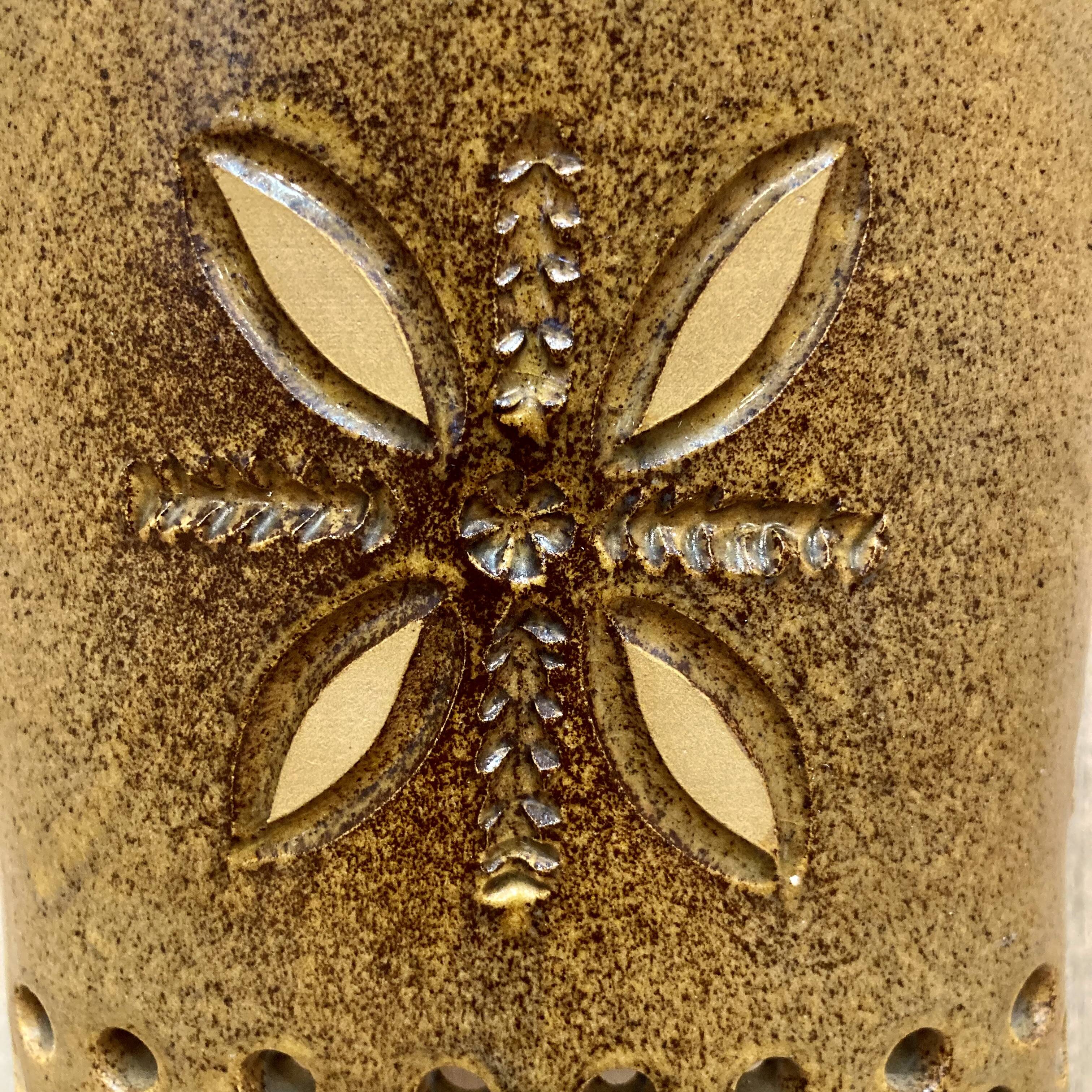Ceramic wall light Design 1950.