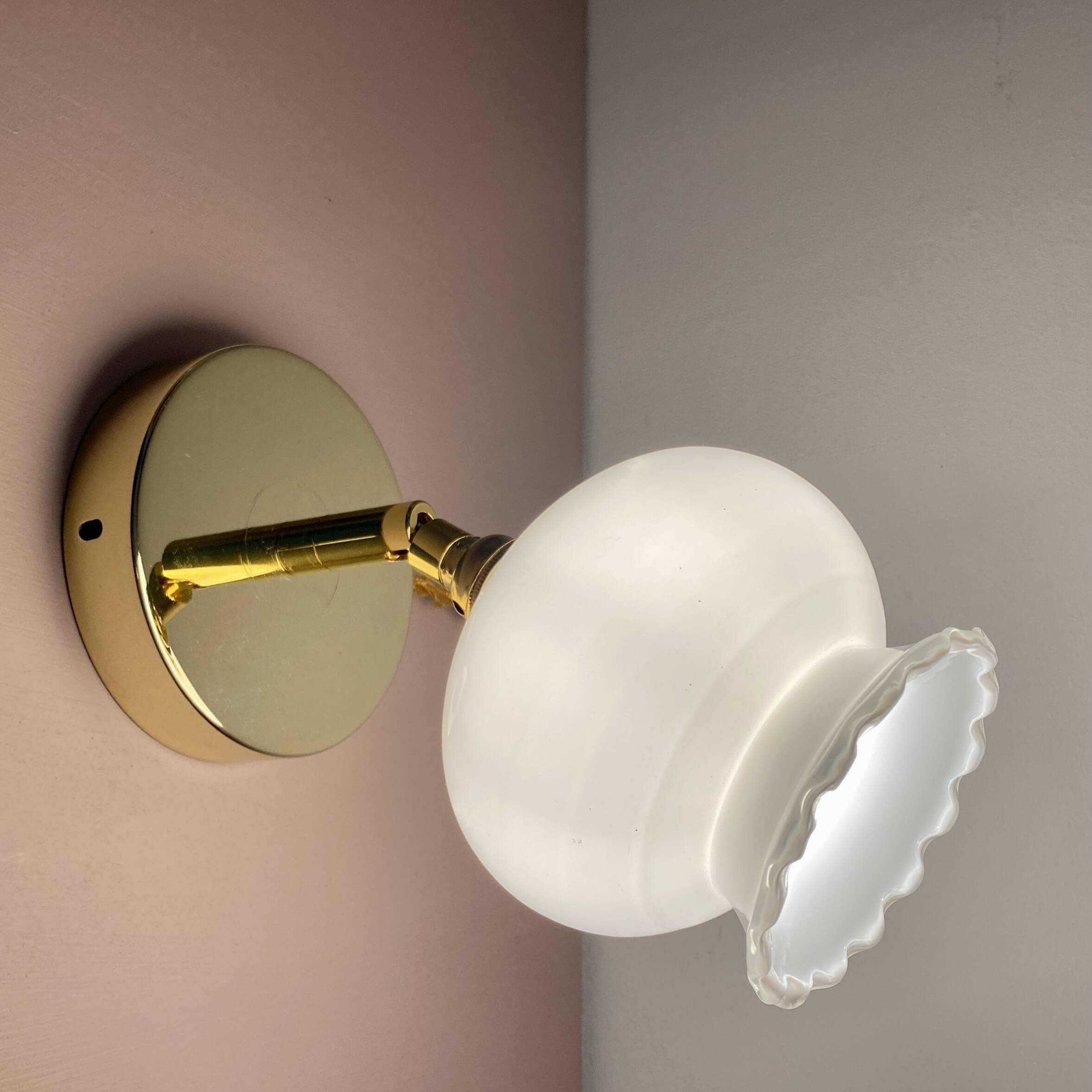 Vintage globe wall lamp in white opaline