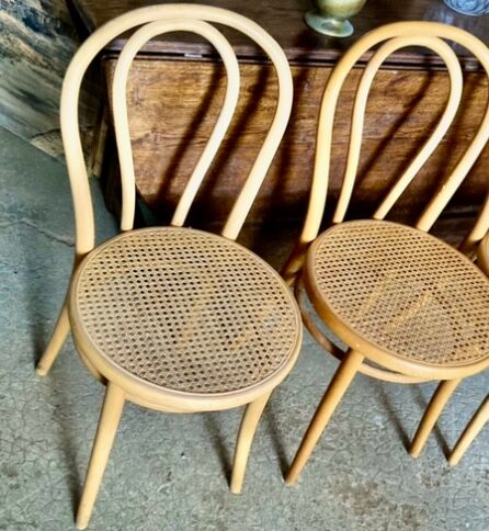 Série de 4 chaises bistrot