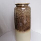 West Germany vase dating back to the 70s