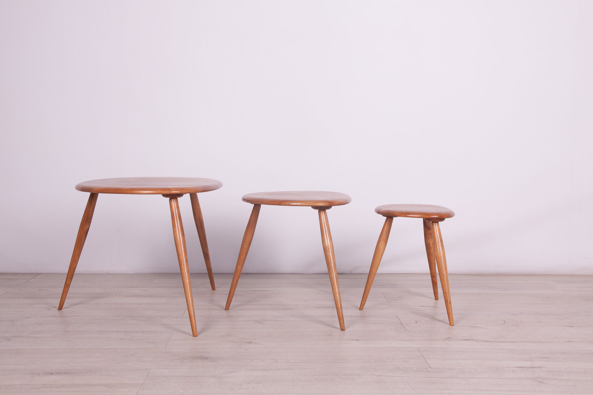 Pebble Nesting Tables by Lucian Ercolani for Ercol, 1960s, Set of 3