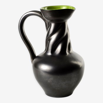 Echlinger pitcher