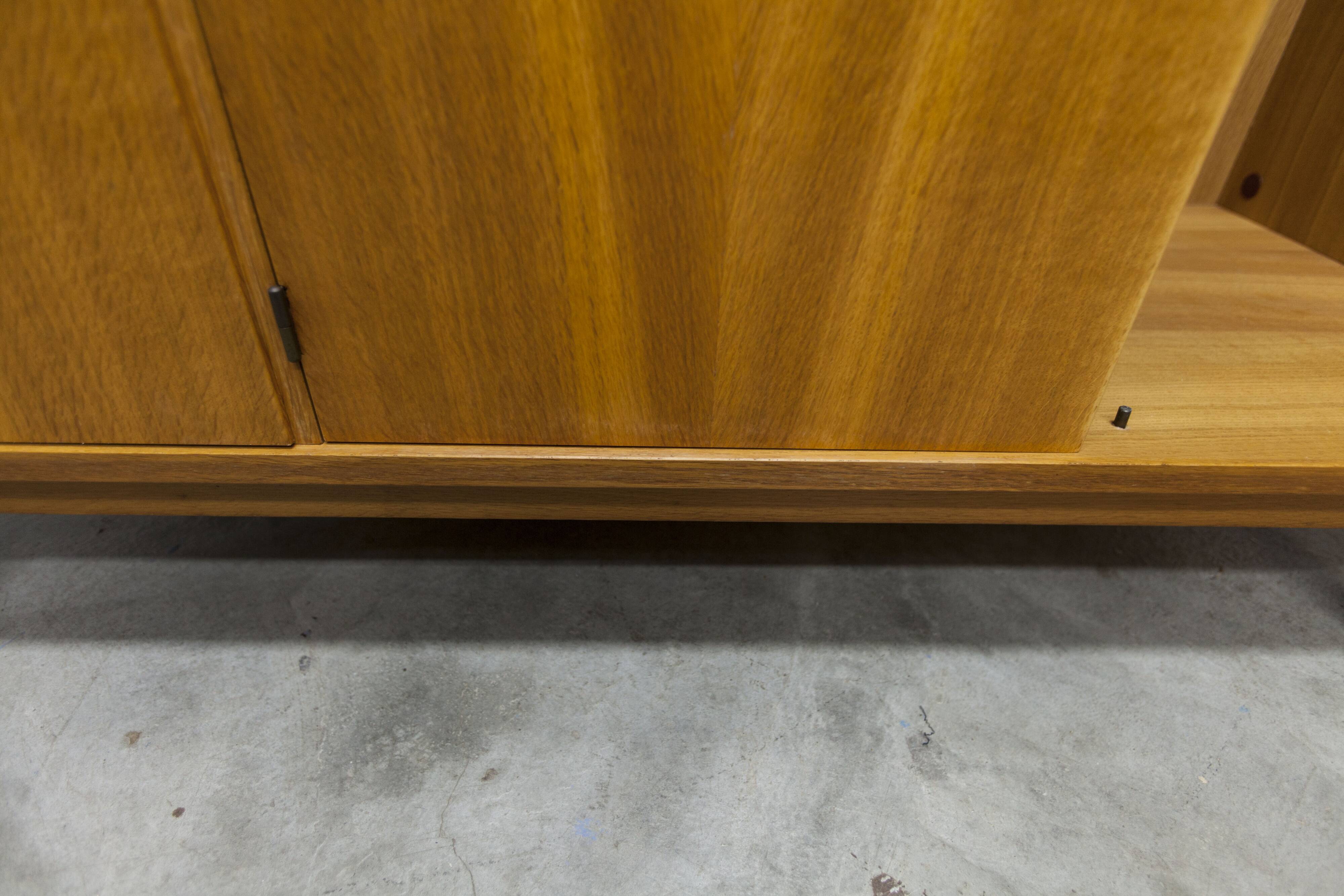 Scandinavian 3-door wardrobe in blond teak