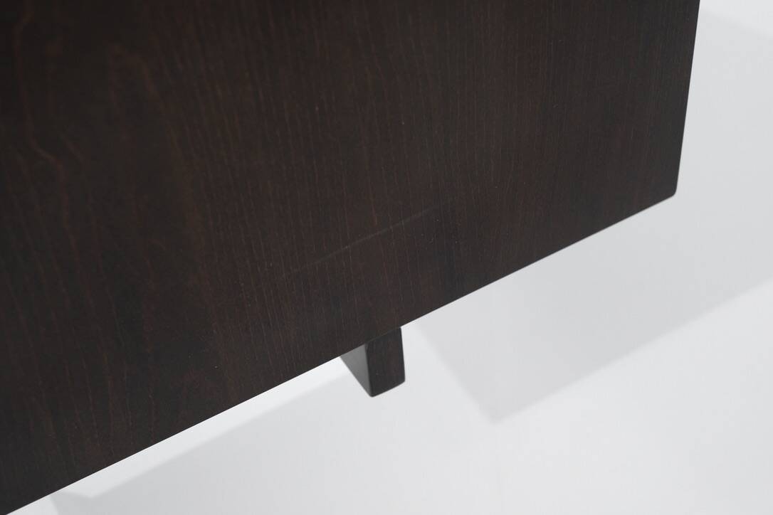 Canaan desk in wood and leather by Marcel Breuer for Gavina, Italy 1950s.