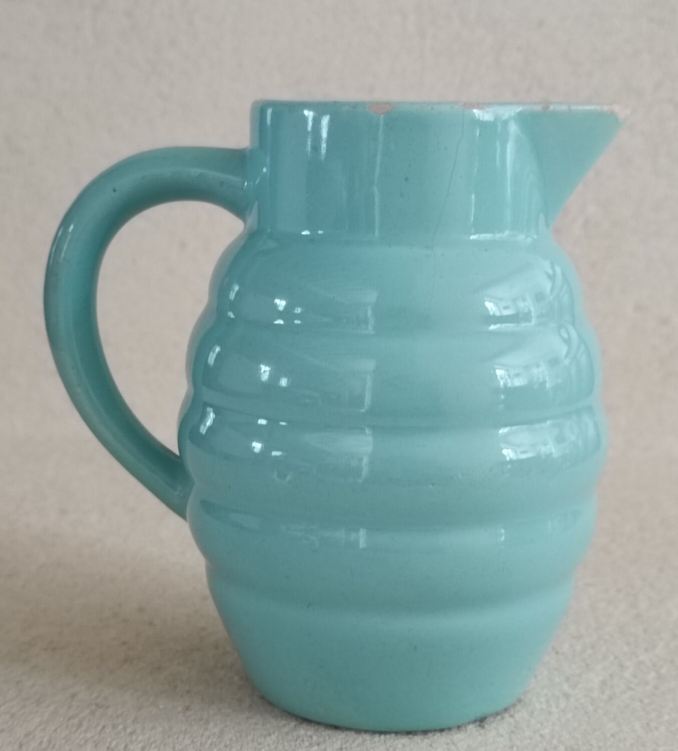 Pitcher iron earth Saint Clement