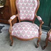 Paire de fauteuils louis philippe en noyer