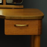 Vintage dressing table