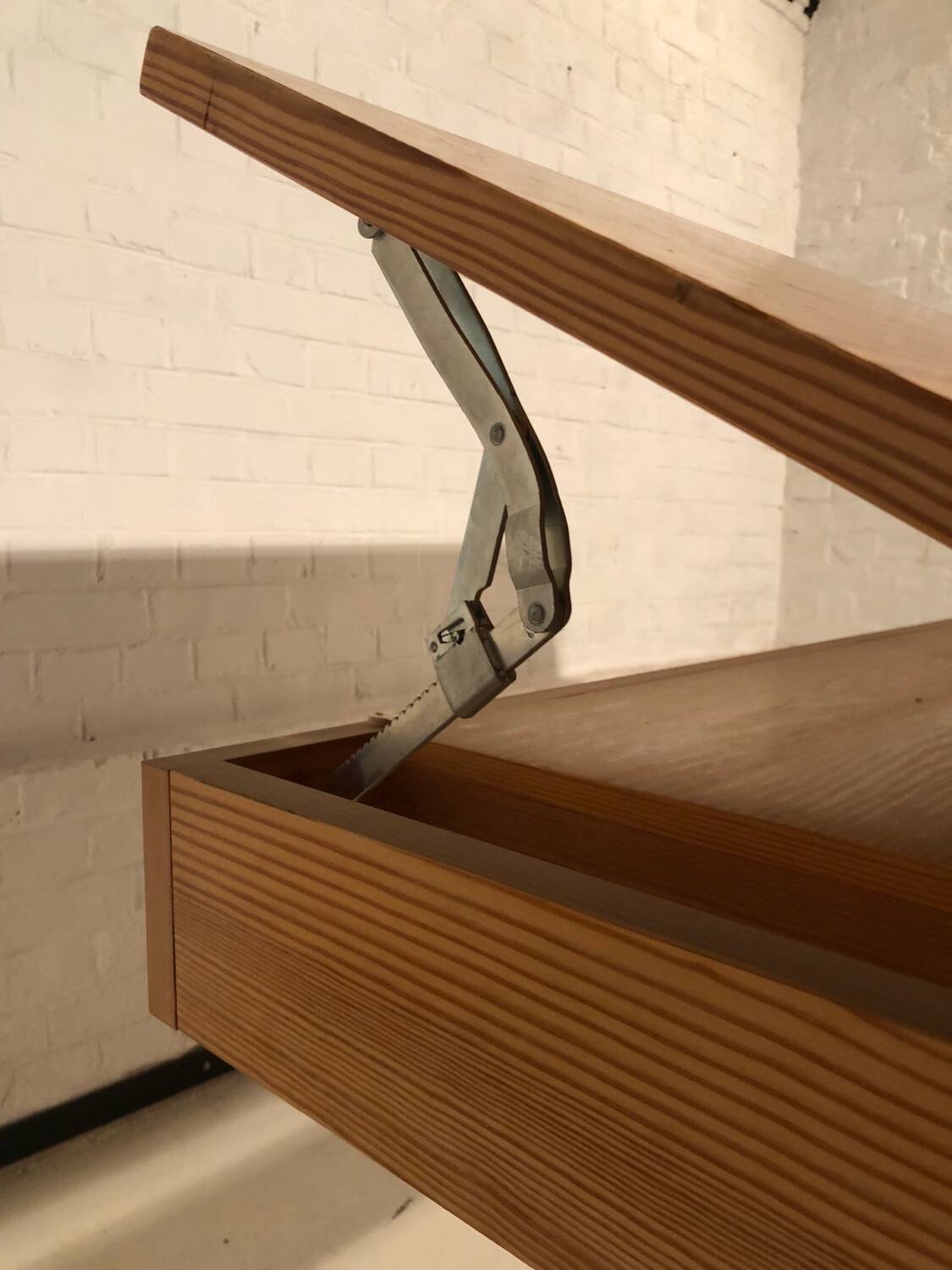 Pine Desk 1979 by Hulsta Germany