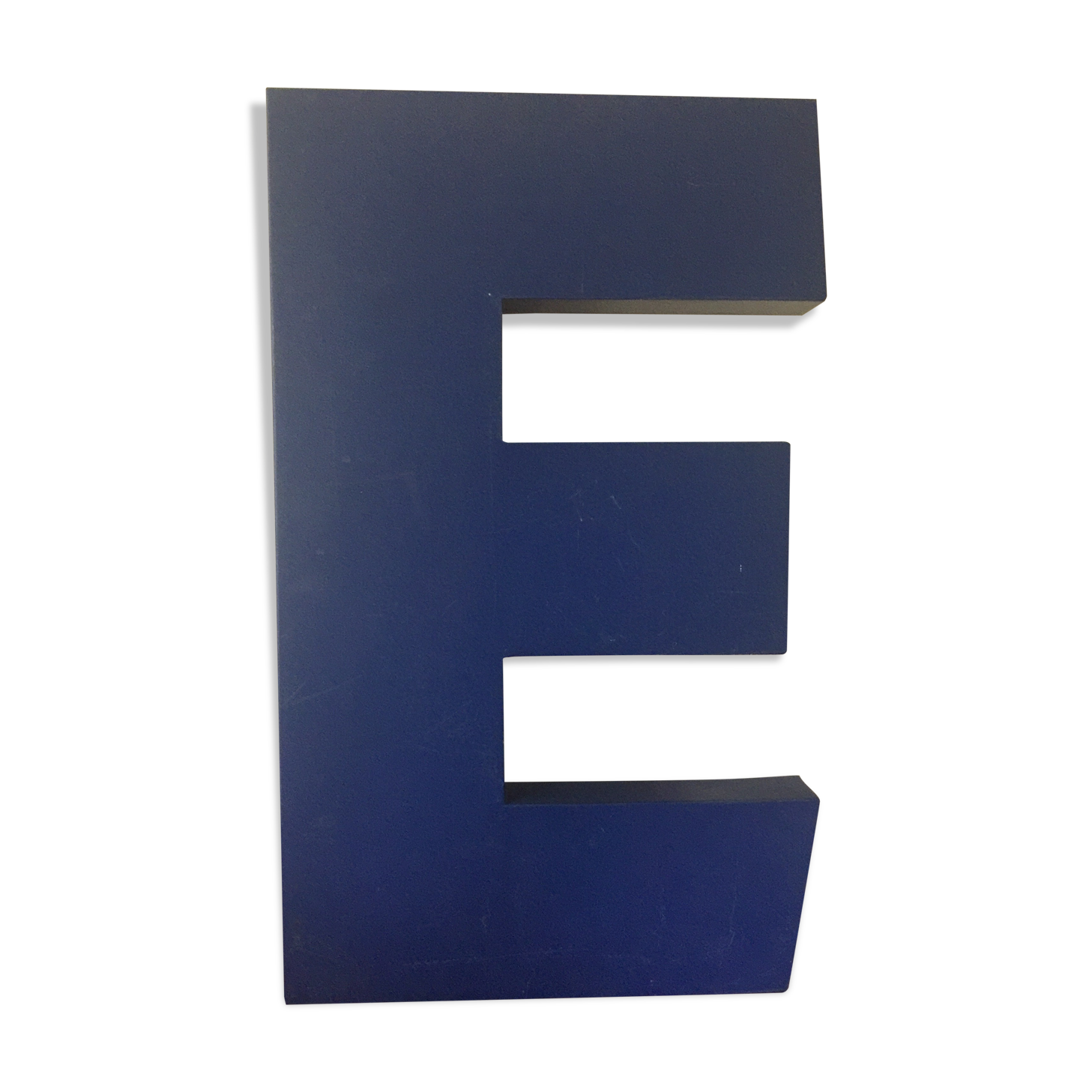 Letter of sign E