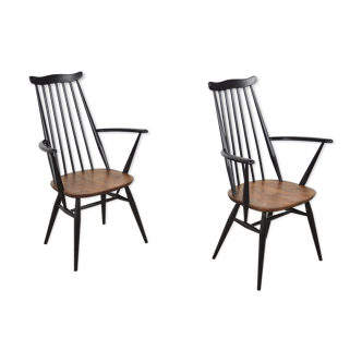 Ercol model "goldsmith" armchairs