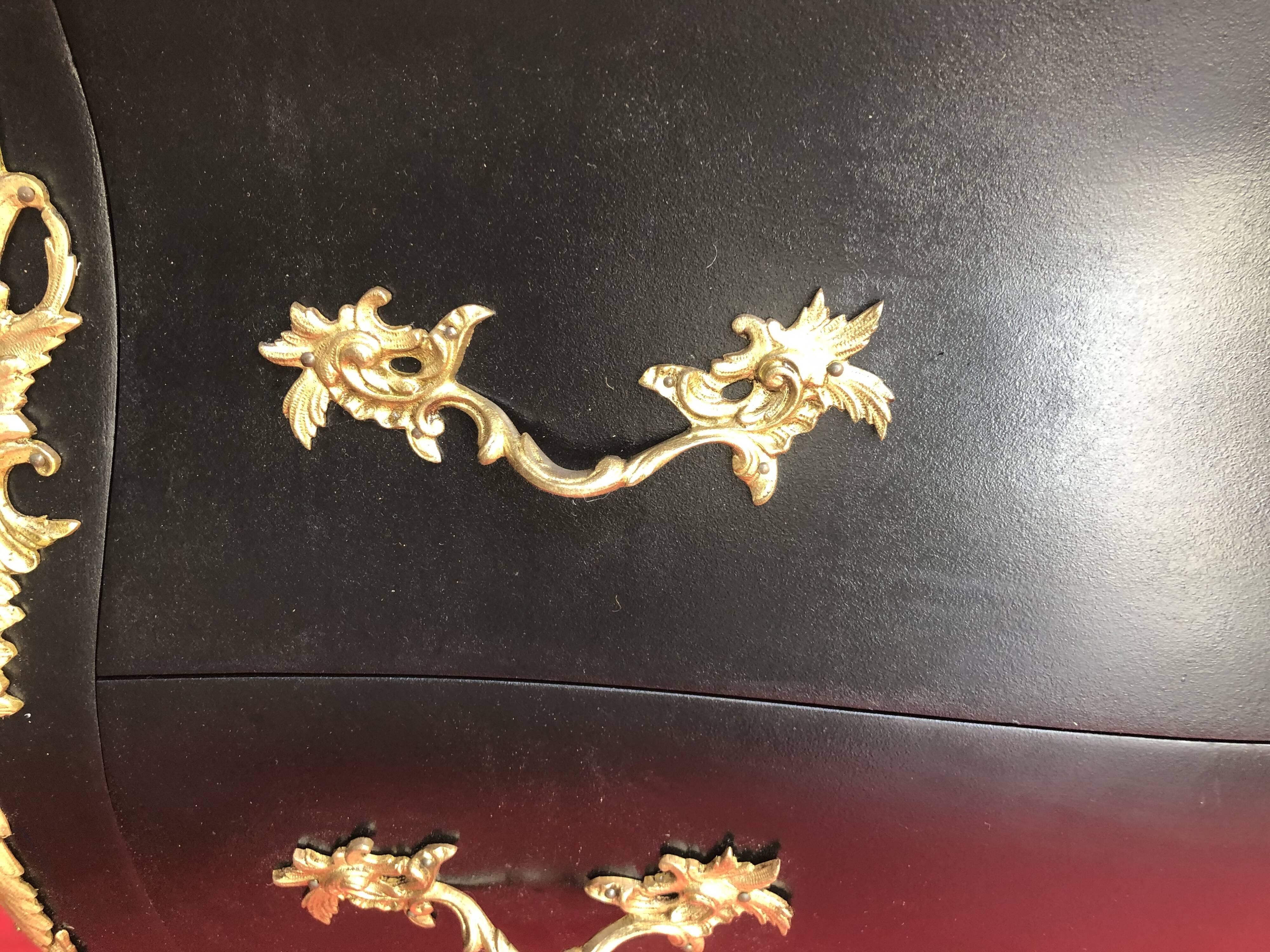 Curved dresser 3 drawers black patina Louis XV style