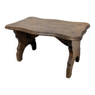Wooden footrest