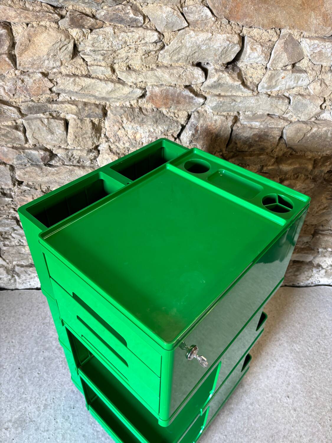 Architect's rolling cart by Giovanni Pelis for Stile Neolt 1970
