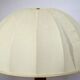 Lampe de table avec incrustations et abat-jour en soie