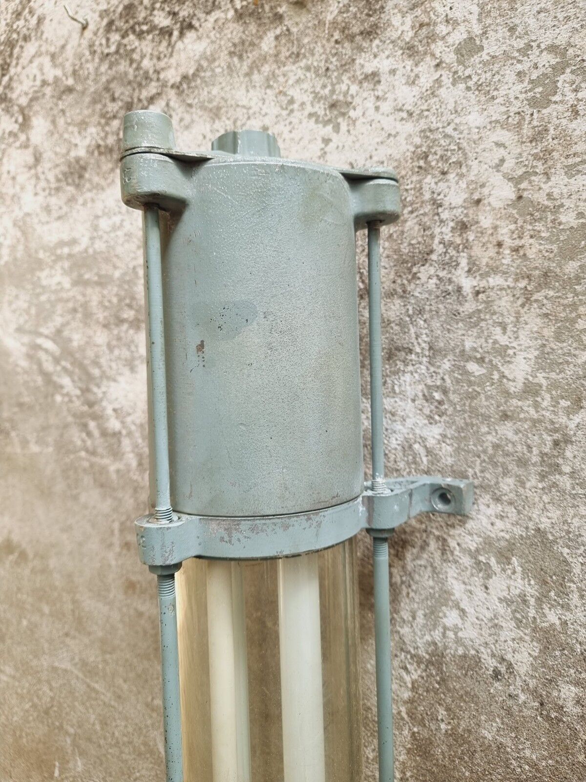 Lampe à tube industrielle ddr 163 cm