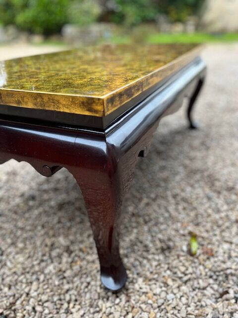 Coffee table gilded tray