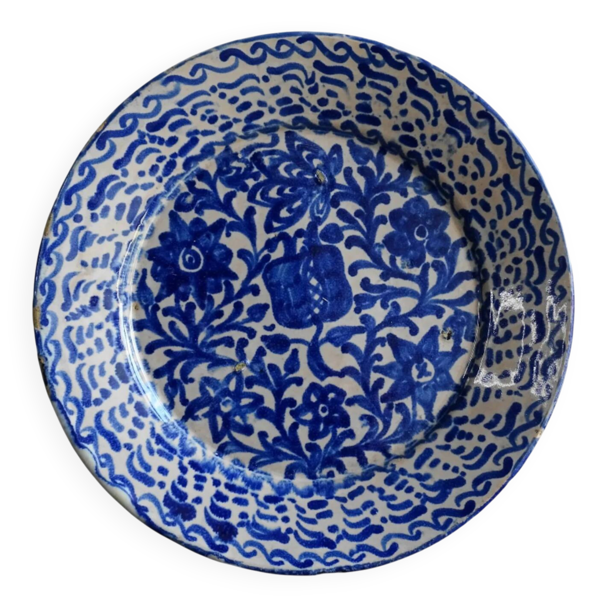 Assiette Fajalauza espagnole ancienne avec grenade peinte à la main en bleu