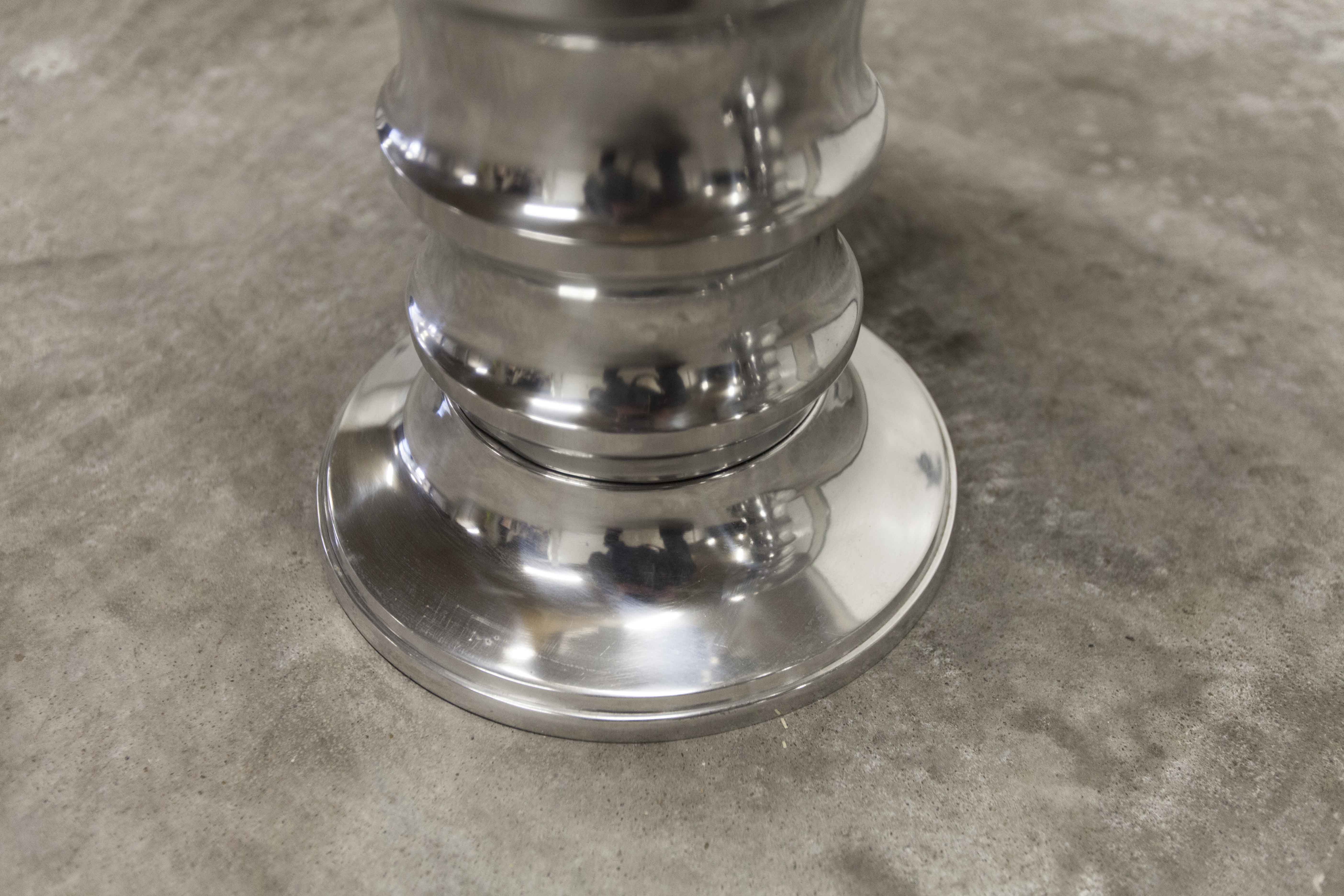 Paire de tabourets aluminium chromé Eichholtz 2000