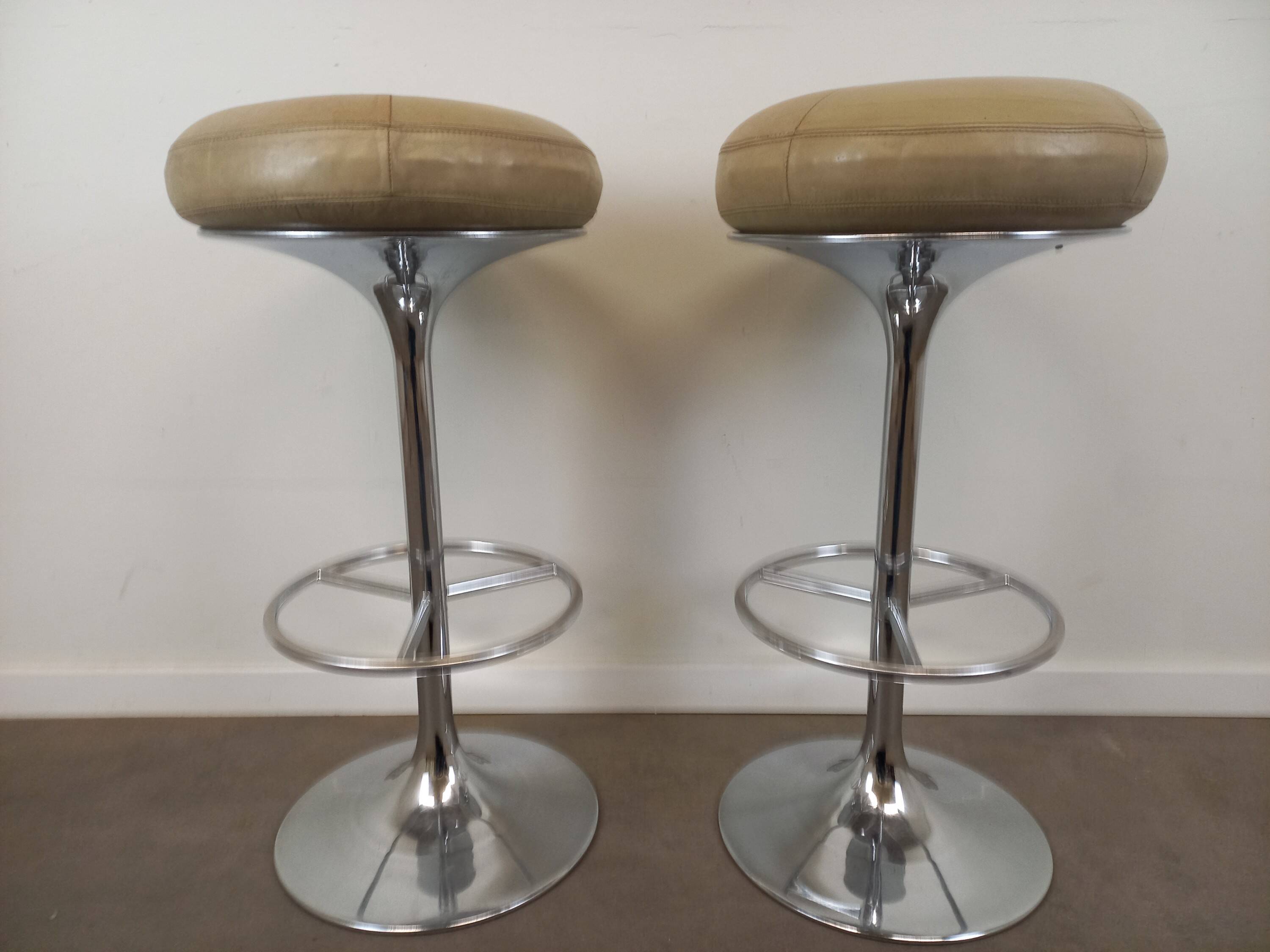 Paire de tabourets de bar Borge Johansson