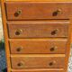 Vintage oak chest of drawers with 5 drawers from the 1950s.
