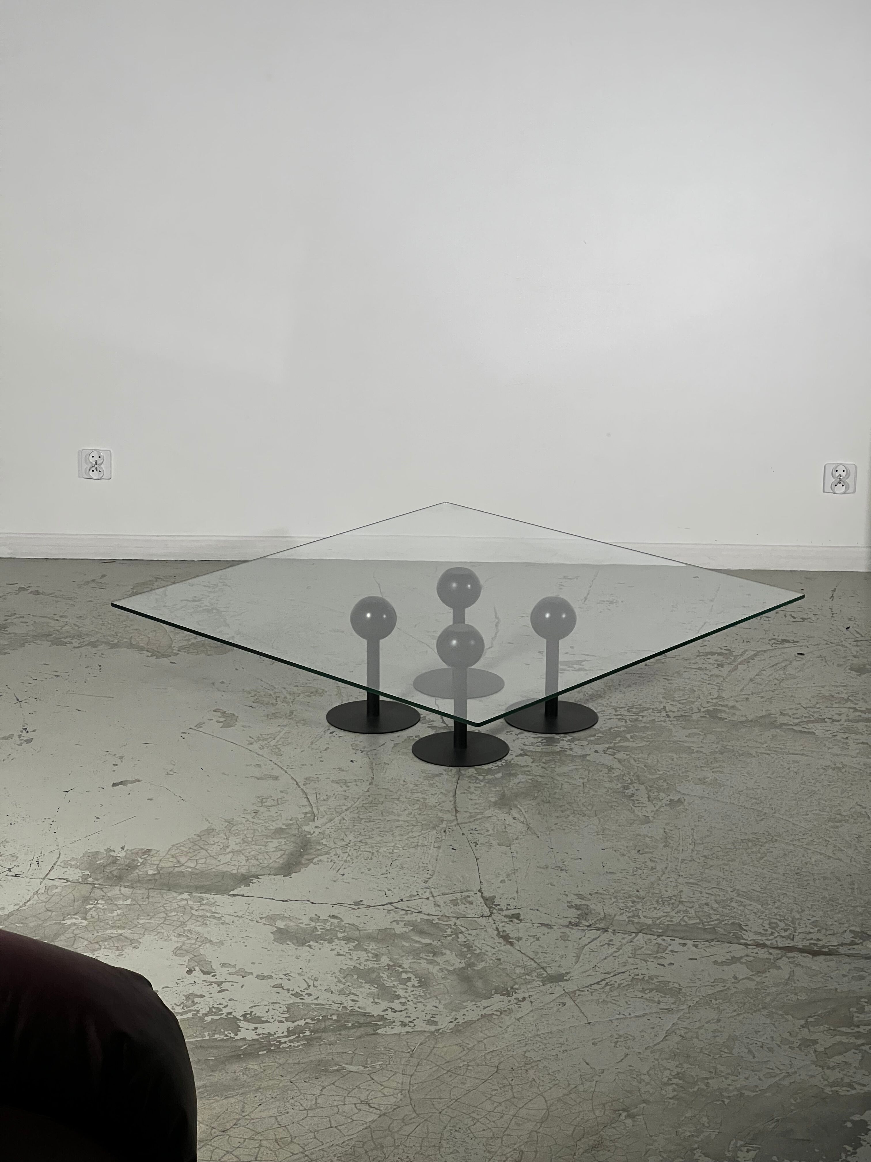 Pepper Young coffee table by Philipe Starck for Disform Spain 1978