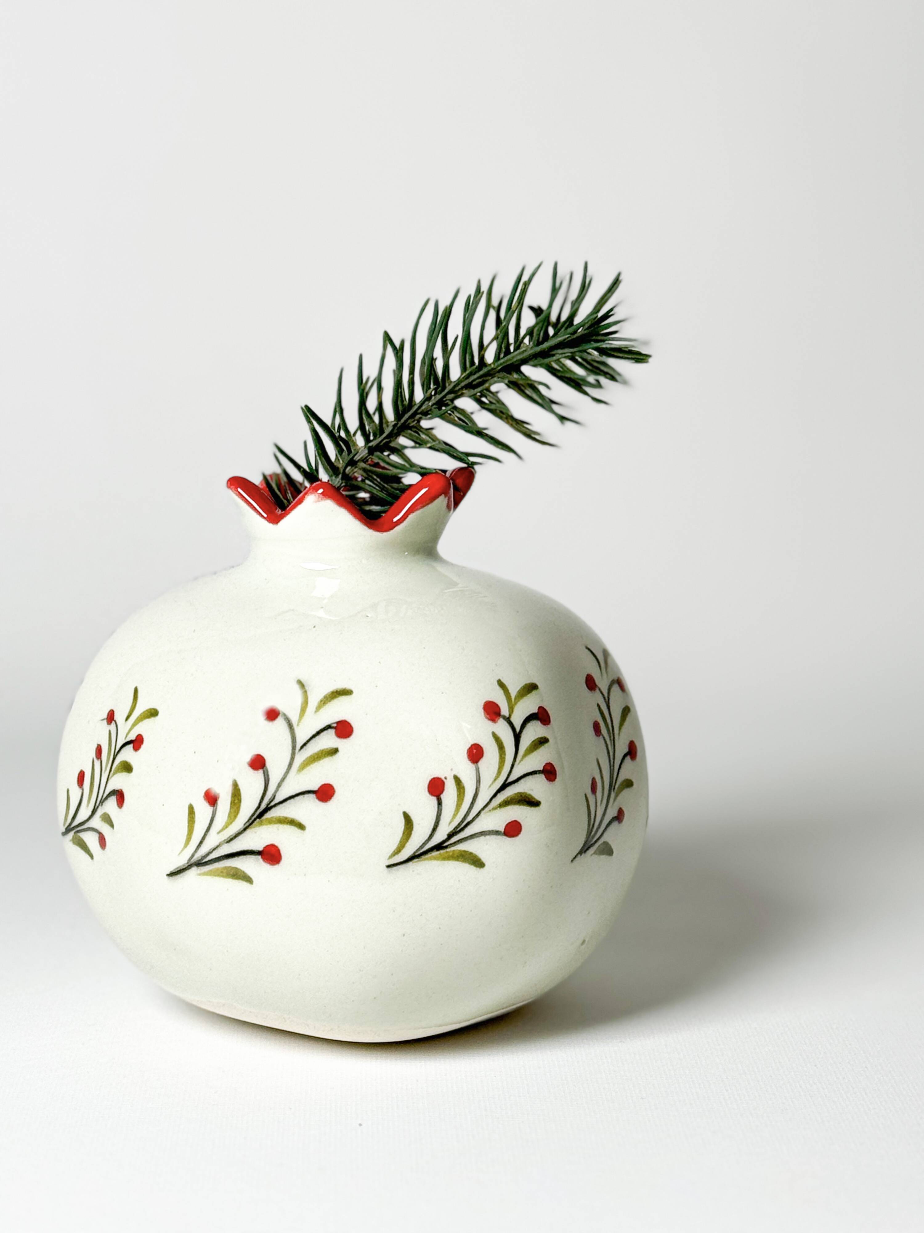 Iznik ceramic vase