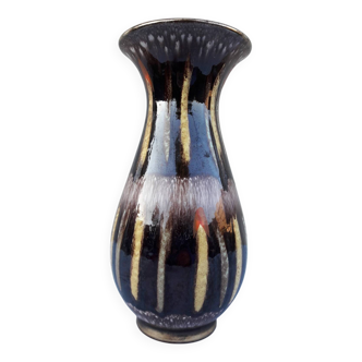 Ceramic vase from the 70s