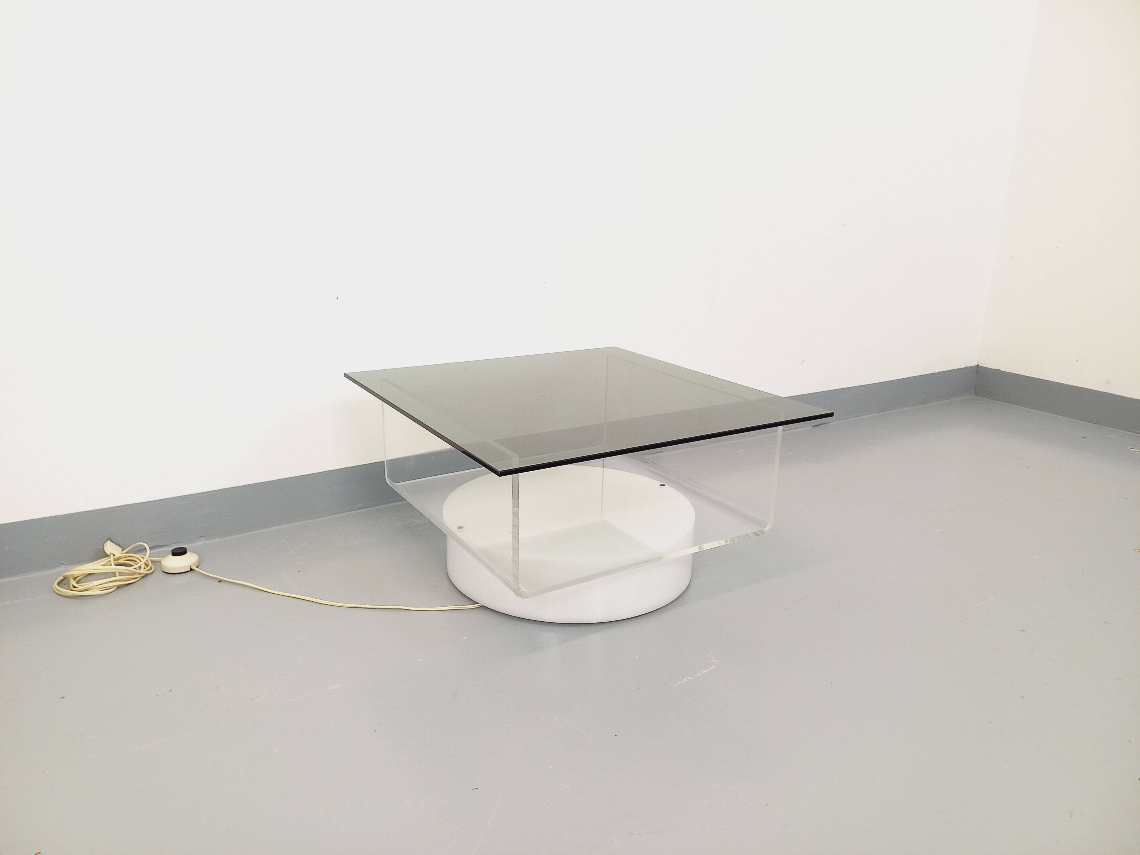 Vintage Italian square illuminated coffee table in glass and plexiglass