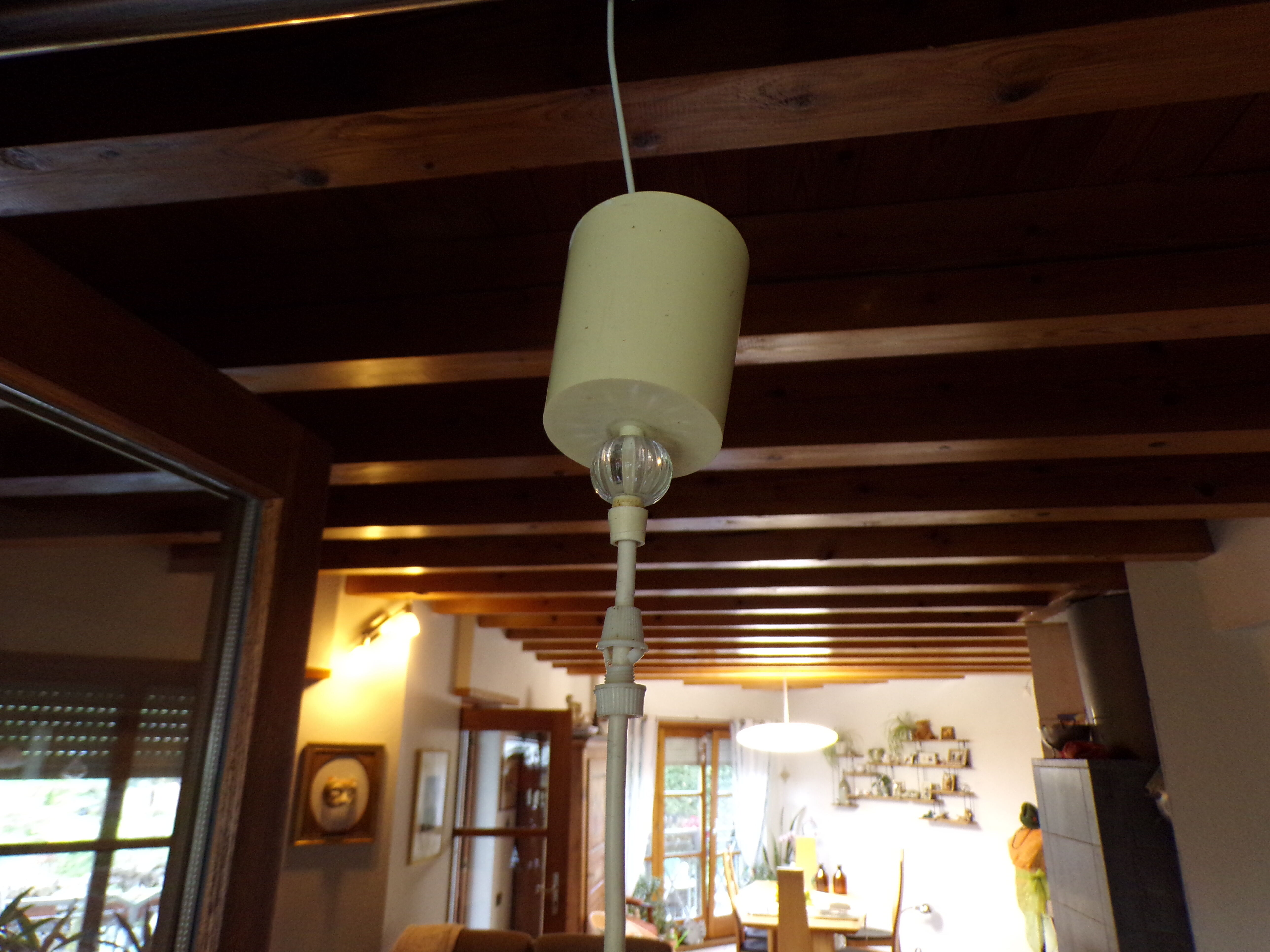 Vintage suspension globe in orange glass