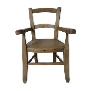 Ancien fauteuil pour enfant