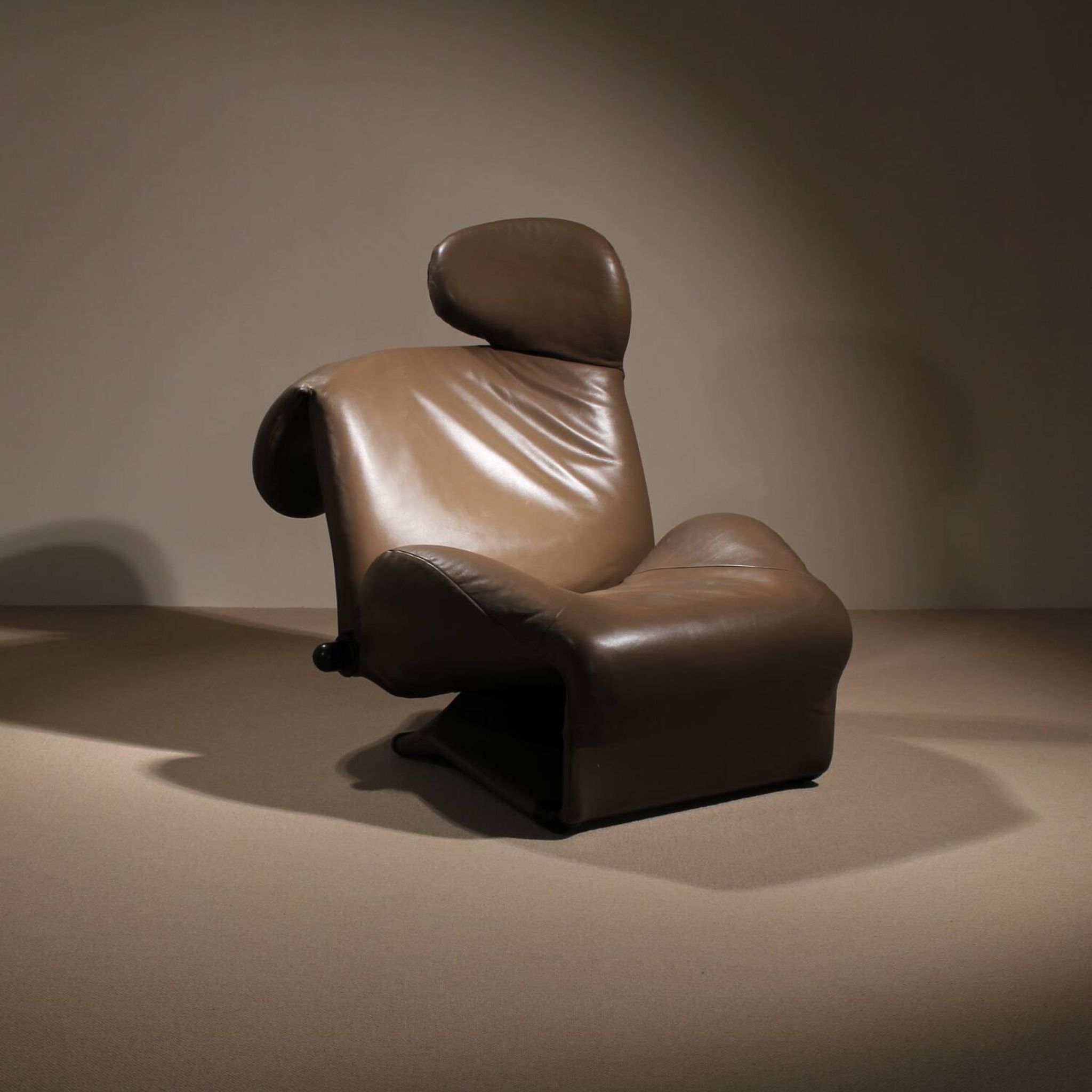 Lounge Chair ‚Wink‘ by Toshiyuki Kita for Cassina | Italy 1980