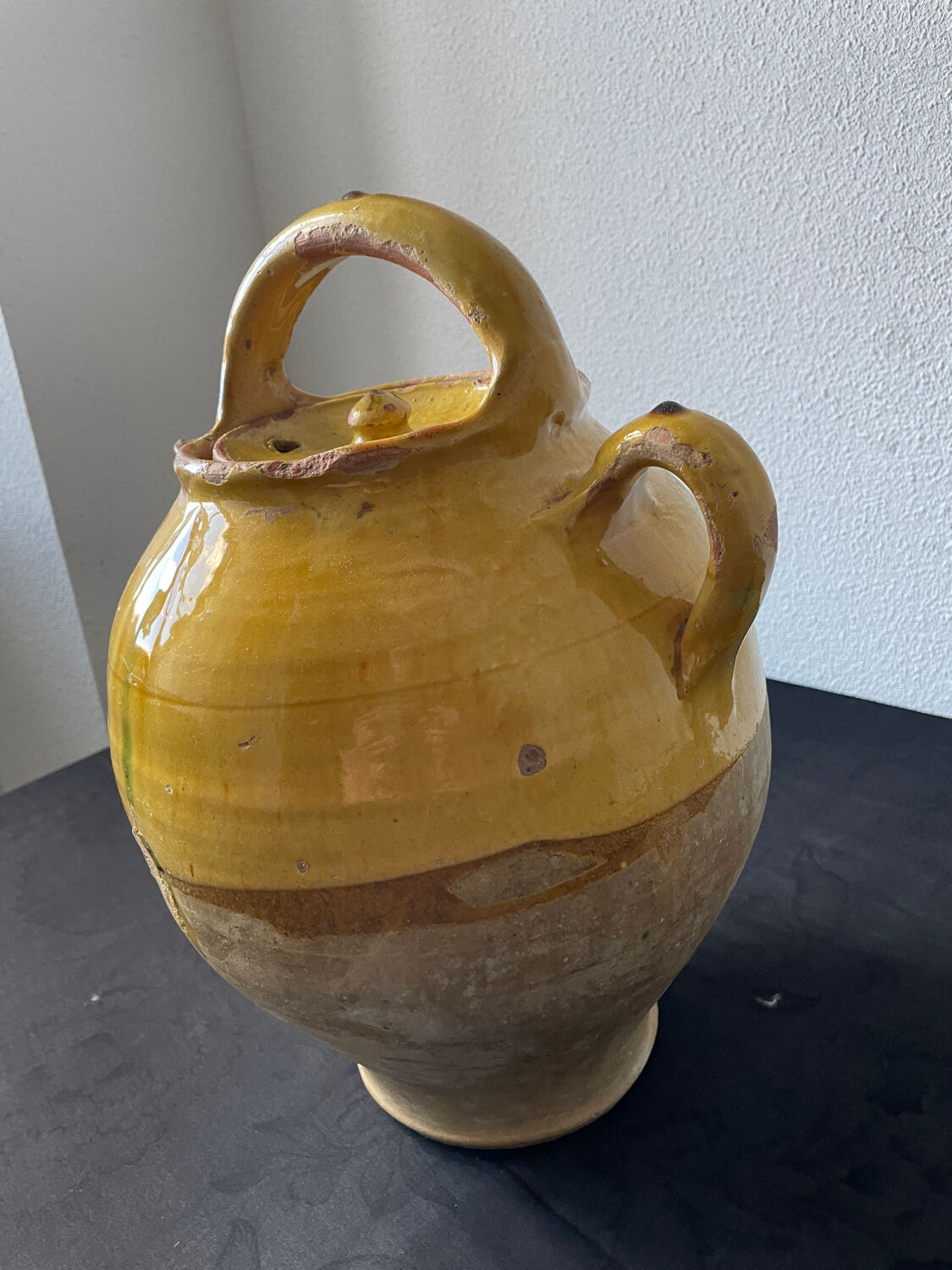 Cruche gargoulette chevrette en terre cuite jaune vernissé XIX eme siècle