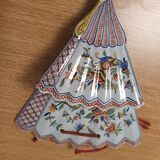 Earthenware wall bouquet vase
