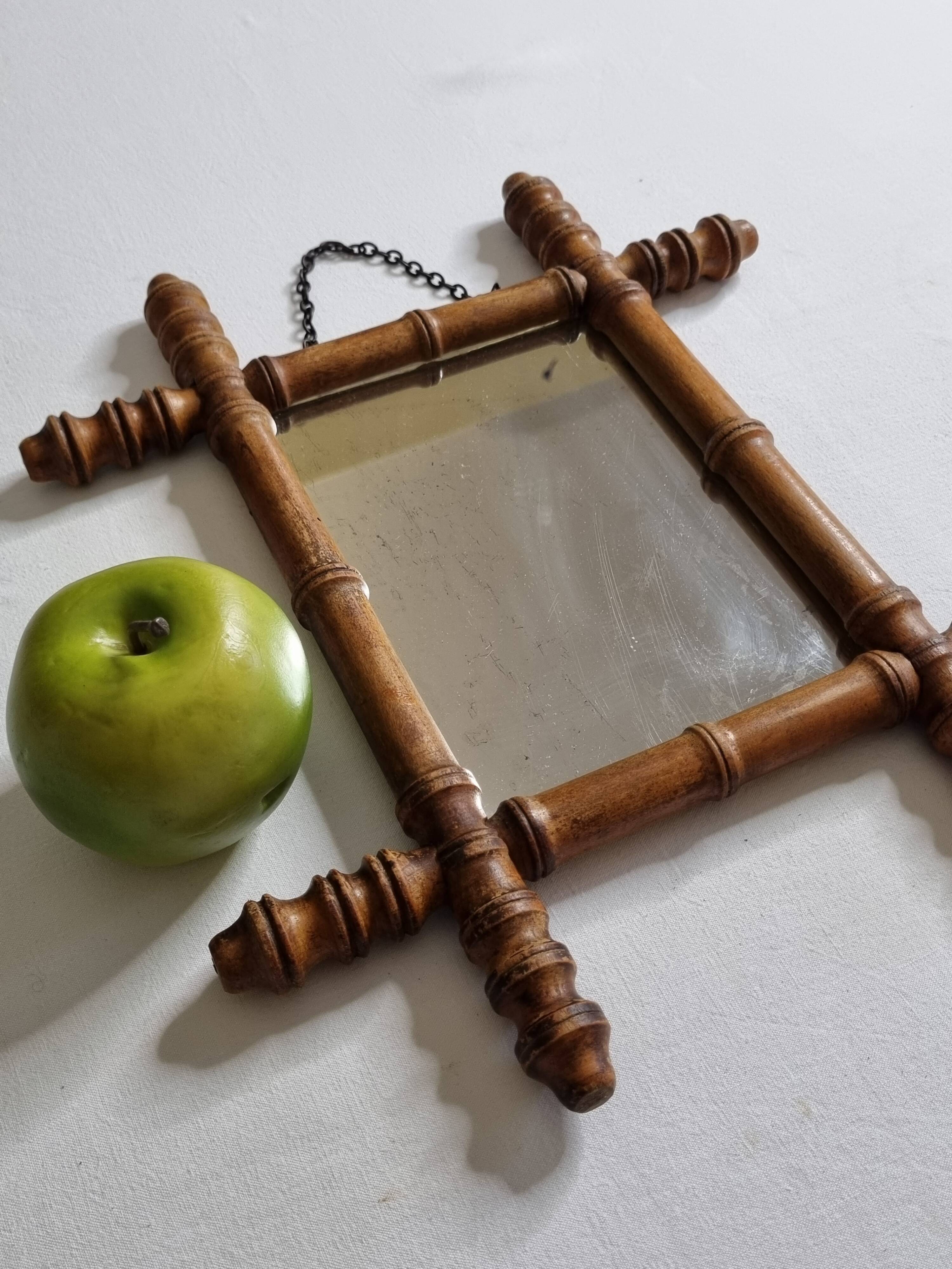 Small antique wall mirror in turned bamboo-style wood, 19th century, 38 x 32 cm