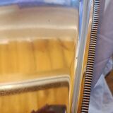 Grand Plateau de service de forme en métal plaqué argent, mouluré et ciselé