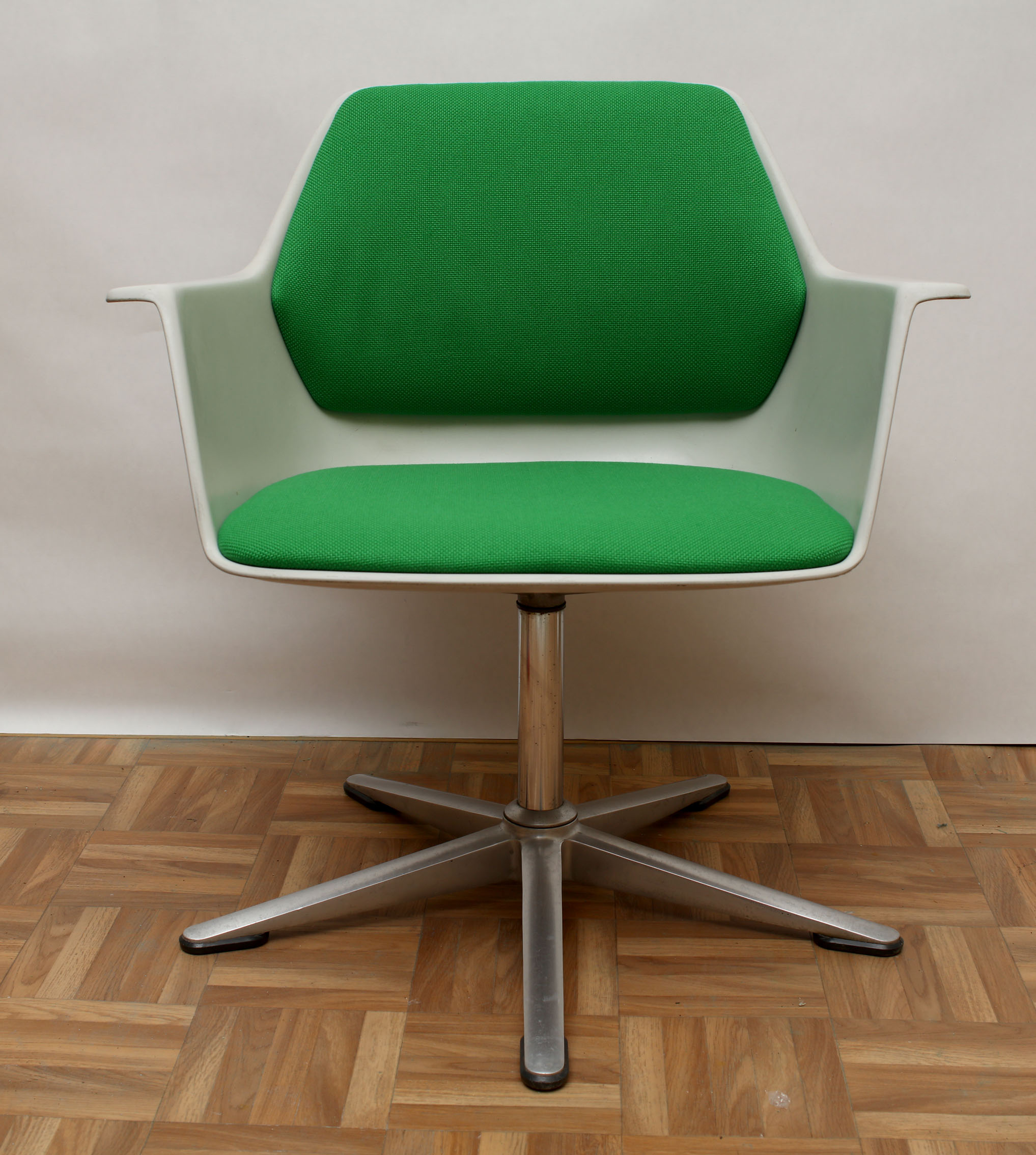 1970s chair fiberglass Wilkhahn, Georg Leowald