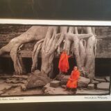 Framed photo "Buddhist children, Angkor"