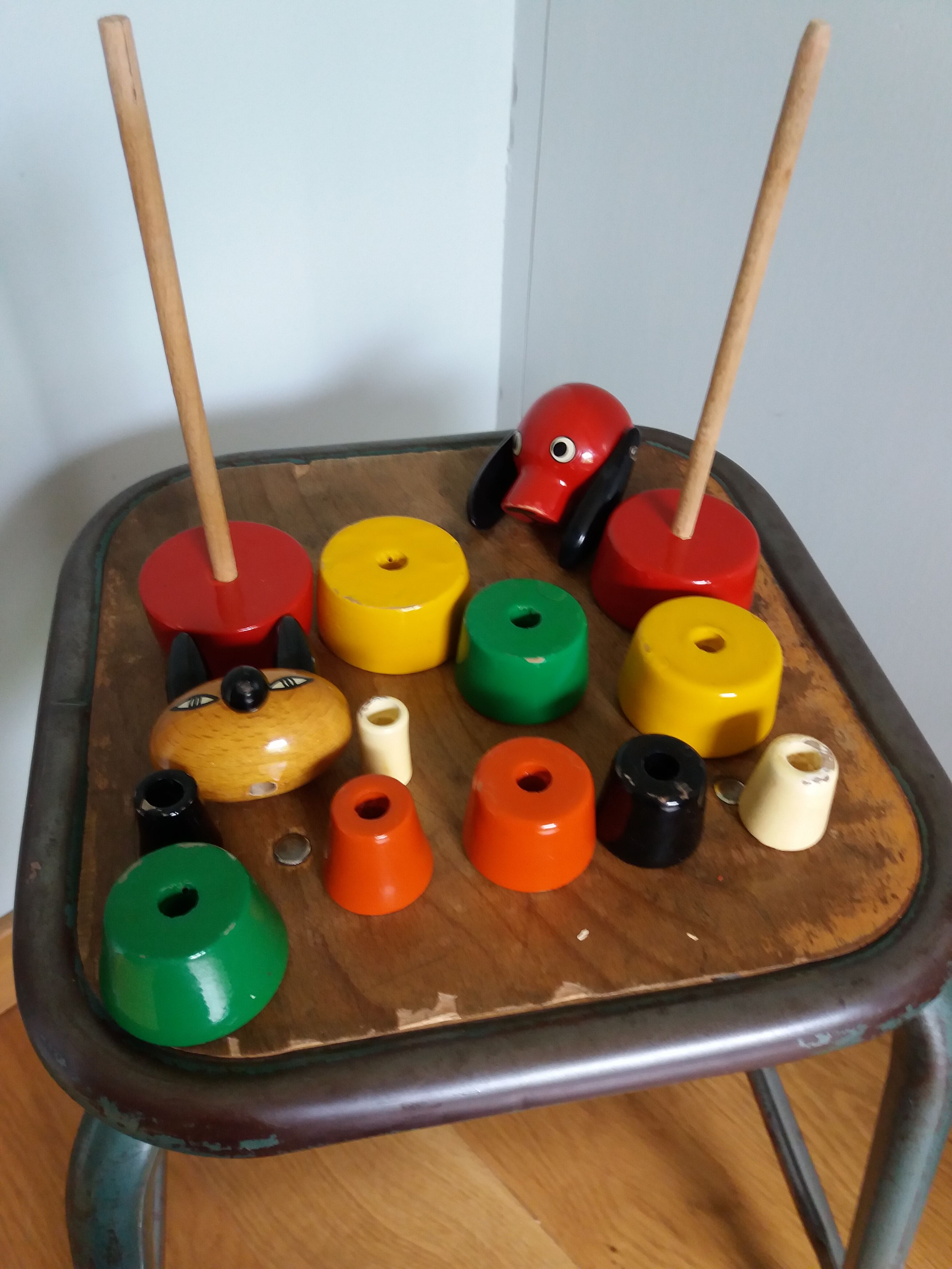 Wooden cat and dog stack toys