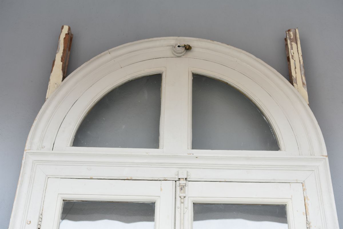 Ancient 19th-century flying doors