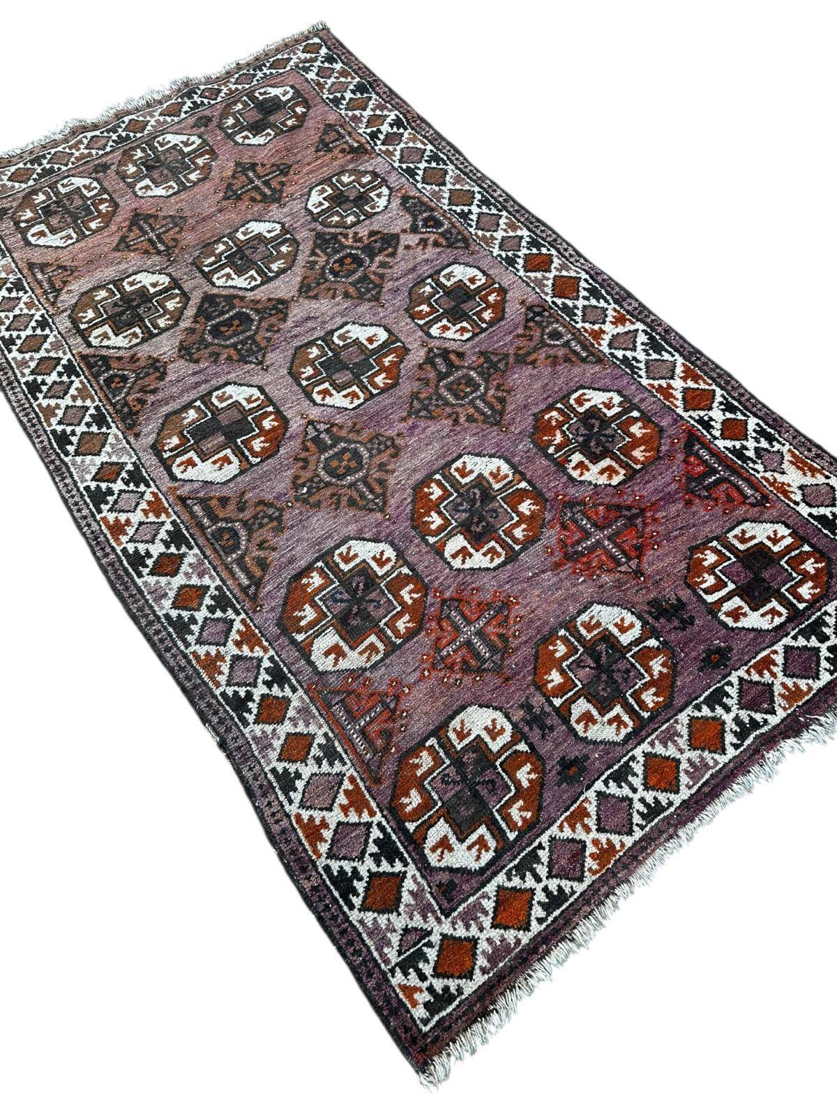 Handmade Persian rug 190cm x 100cm