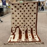 Blessed Ouarin carpet made by traditional hand, size 150 x 250 cm